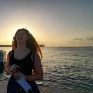 Meet your Posher, Emily